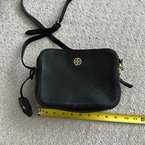 Tory burch double zipper camera bag
